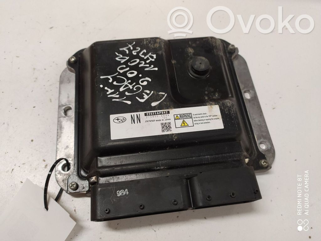 Subaru Legacy Engine control unit/module 