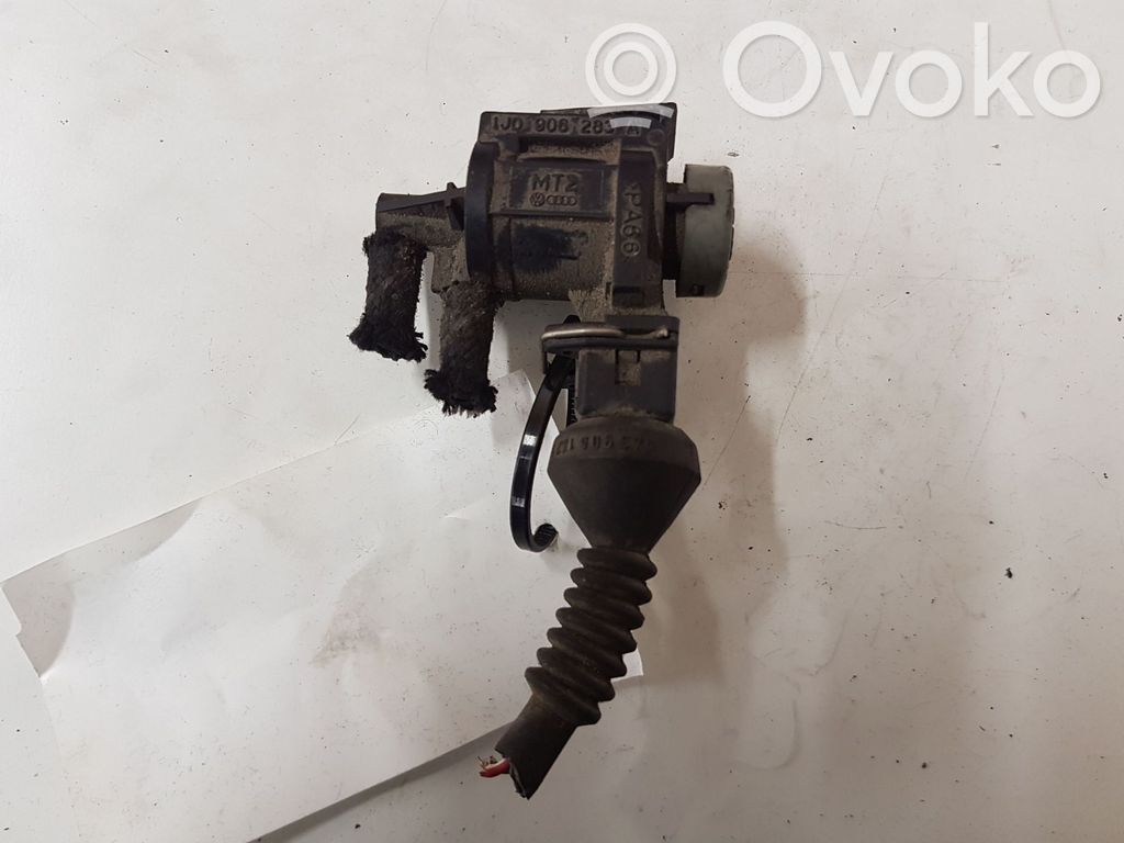 Volkswagen Golf IV Solenoidinis vožtuvas 