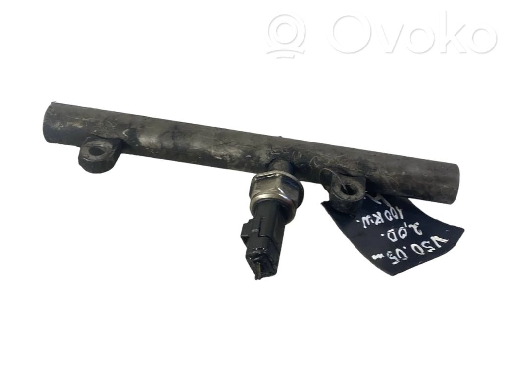 Volvo V50 Fuel main line pipe 