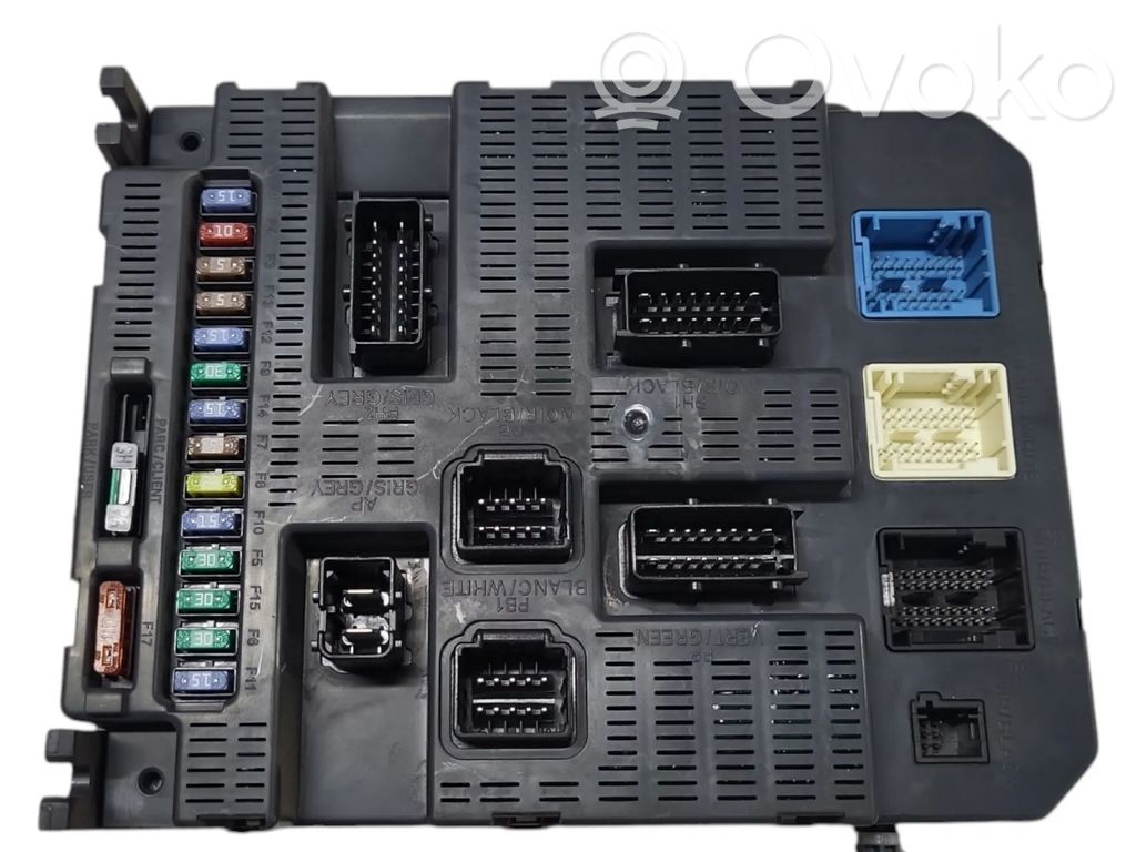 Peugeot 207 Comfort/convenience module 
