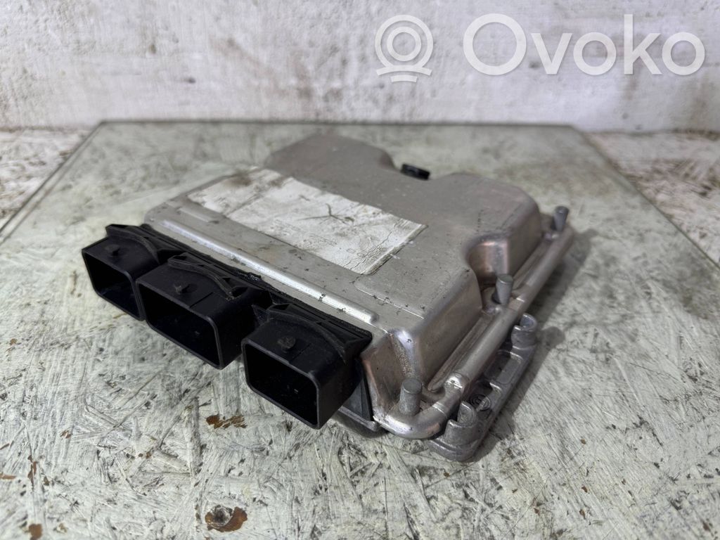 Peugeot 307 Engine control unit/module 