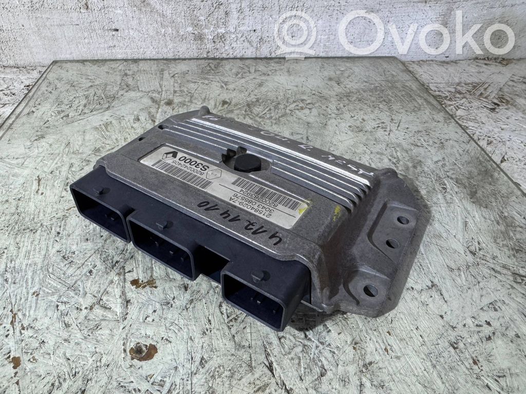 Renault Megane II Engine control unit/module 