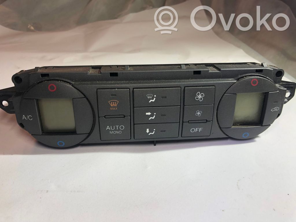 Ford Focus C-MAX Climate control unit 