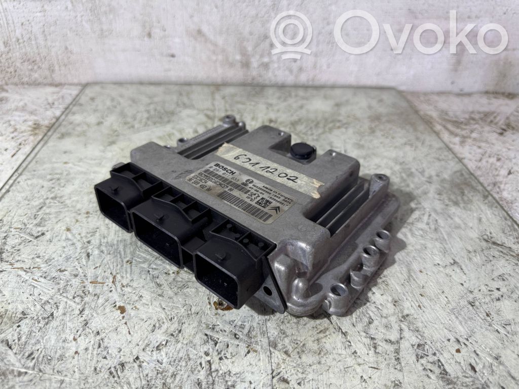 Peugeot 407 Engine control unit/module 