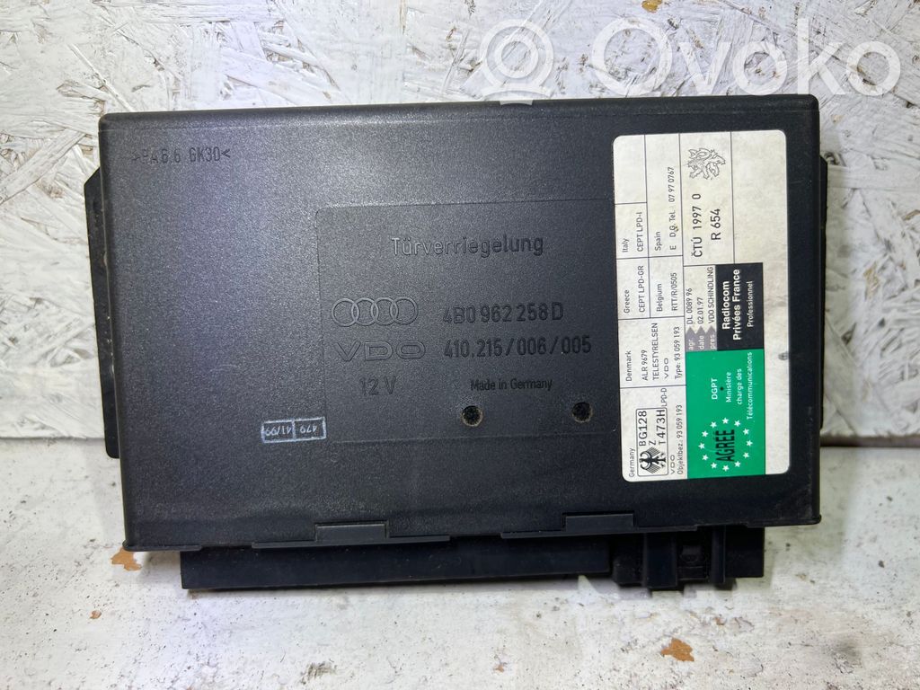 Audi A6 S6 C5 4B Comfort/convenience module 