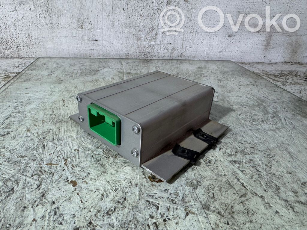 Volvo XC90 GPS navigation control unit/module 