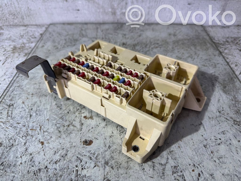 Jaguar S-Type Fuse box set 
