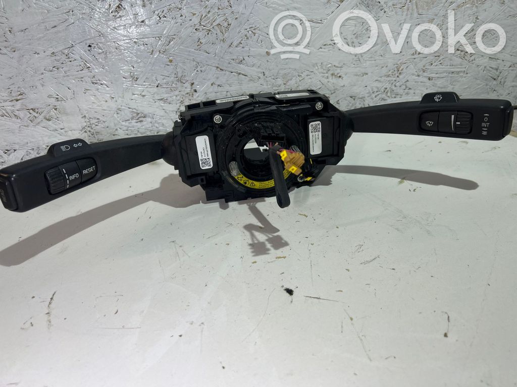 Volvo S80 Wiper turn signal indicator stalk/switch 