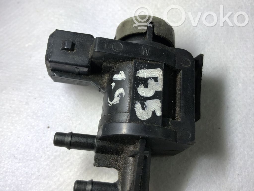 Volkswagen PASSAT B5.5 Solenoidinis vožtuvas 