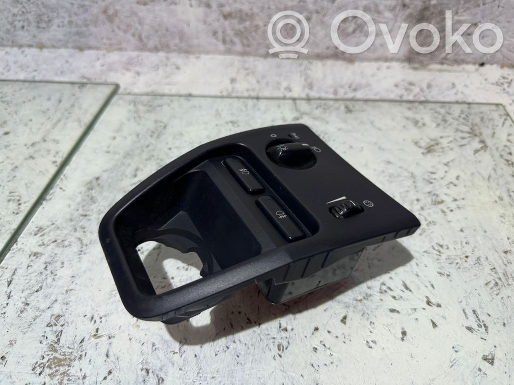 Volvo XC90 Light switch 