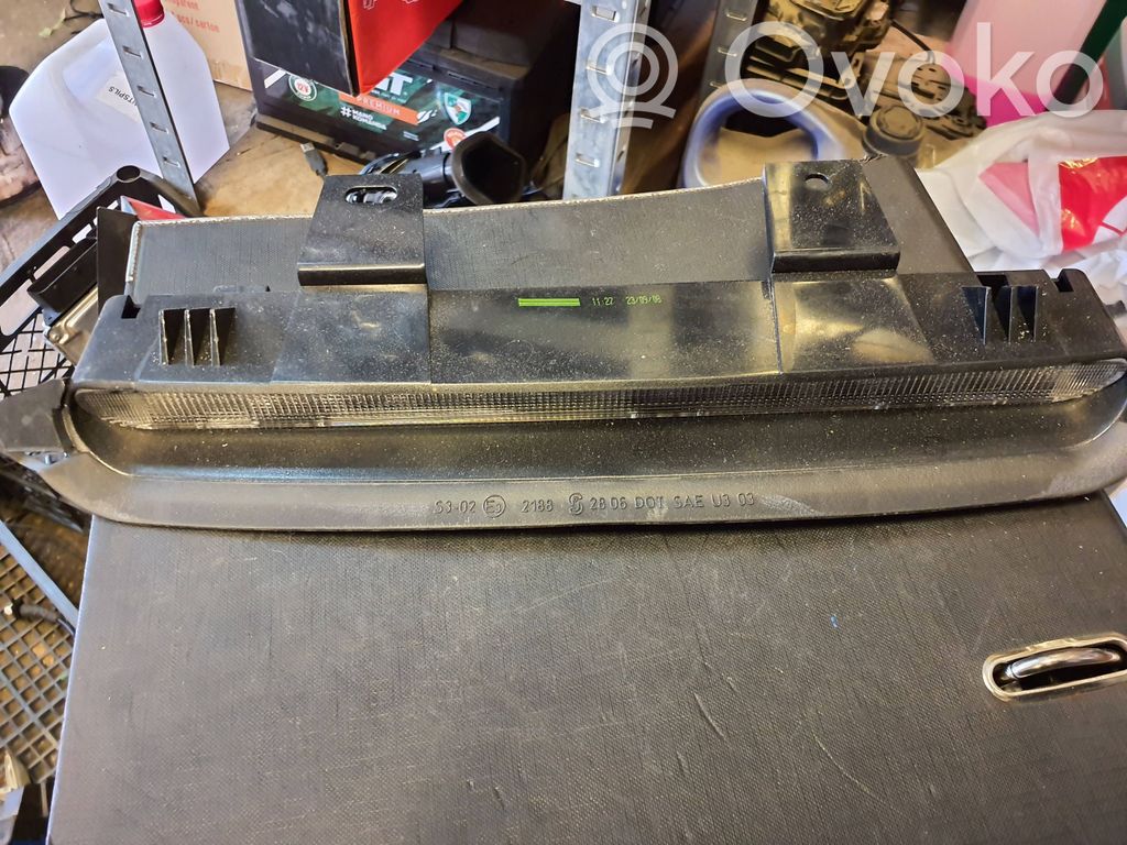 Volvo V50 Third/center stoplight 