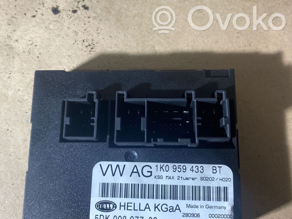 Skoda Octavia Mk2 (1Z) Comfort/convenience module 