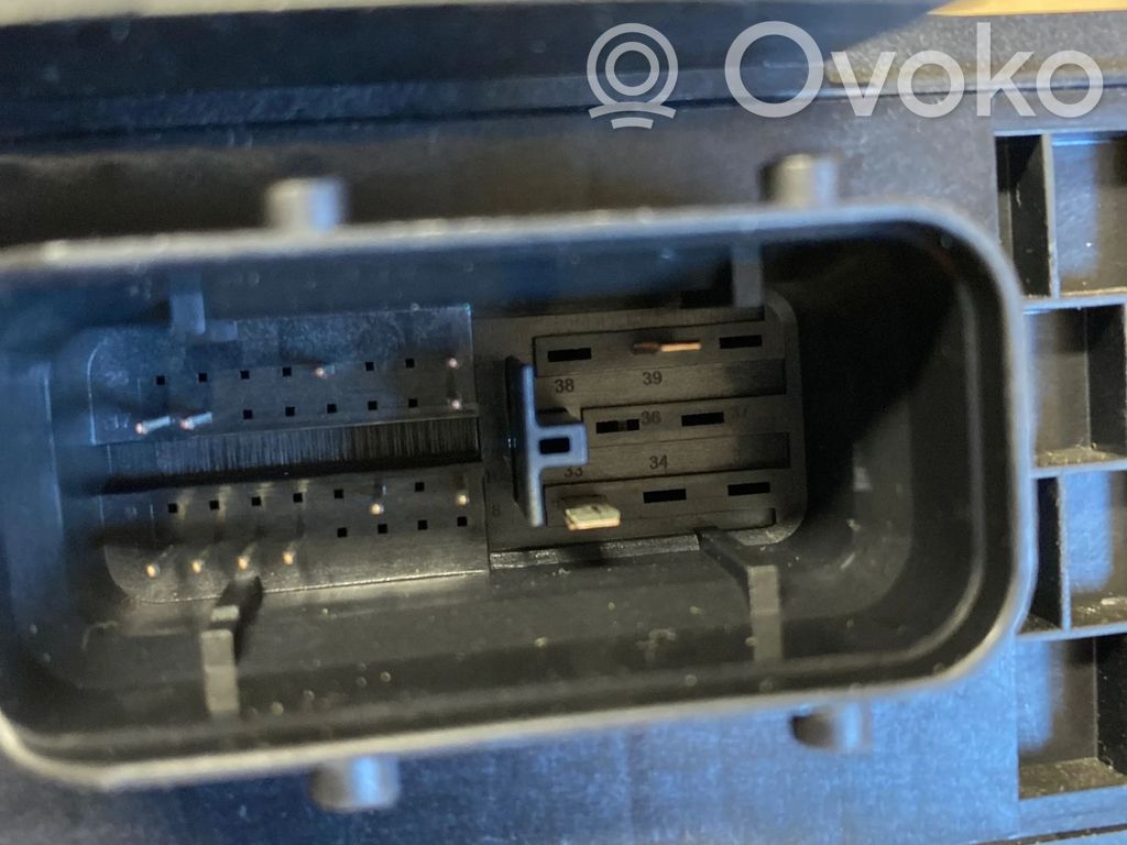 Audi Q7 4L Power management control unit 