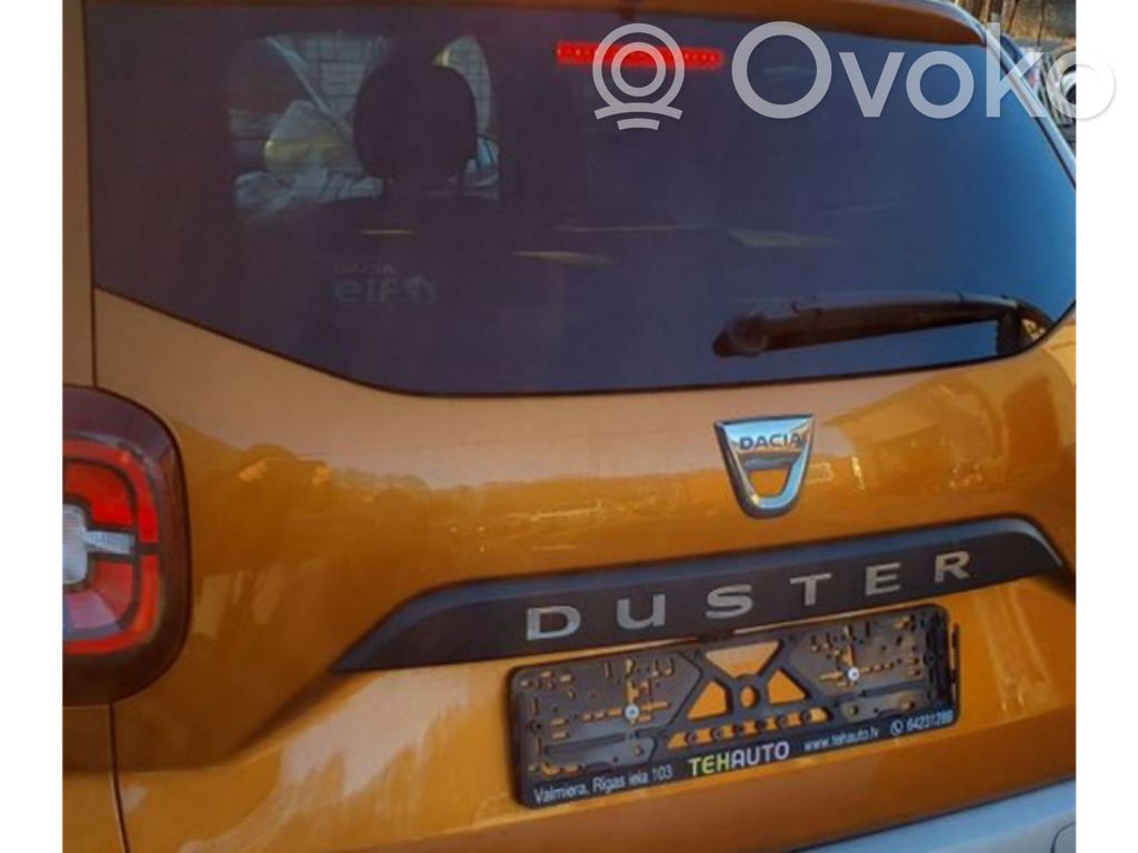 Dacia Duster II Third/center stoplight 