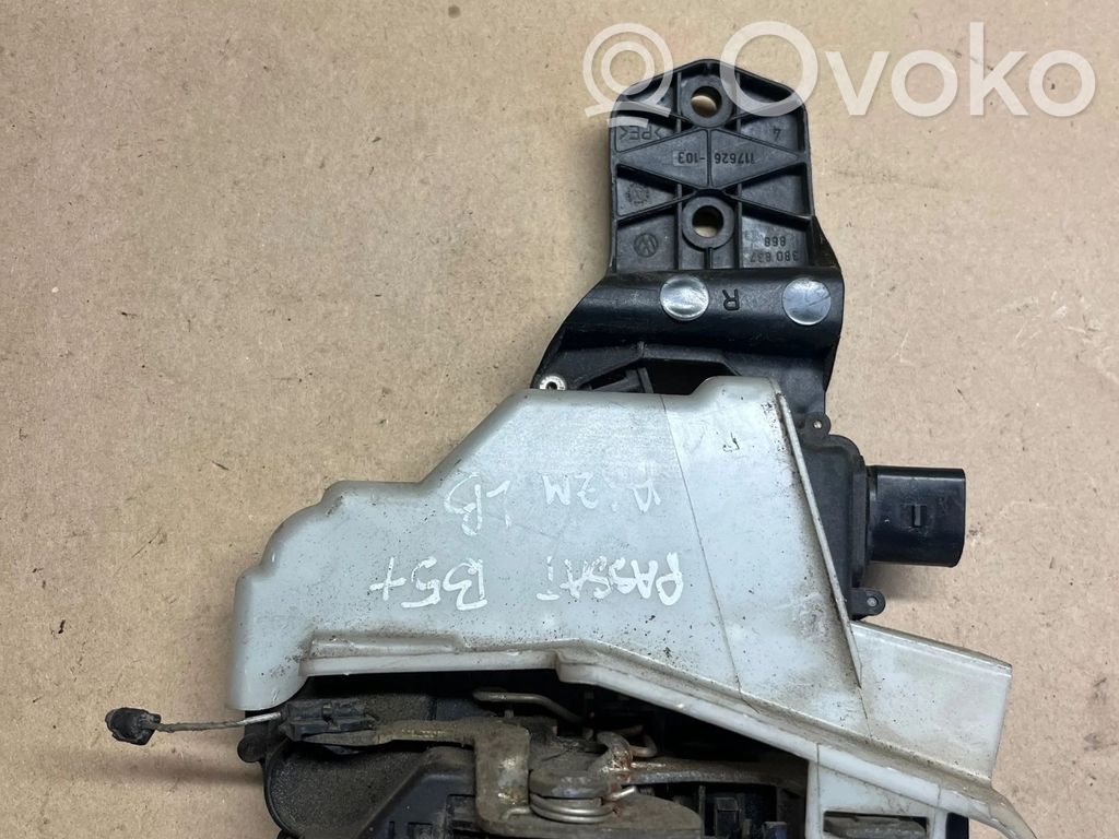 Rear door lock   3B0837868,117626103