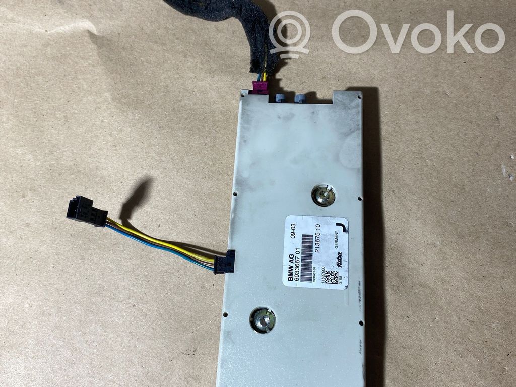 BMW 7 E65 E66 Antenos stiprintuvas 