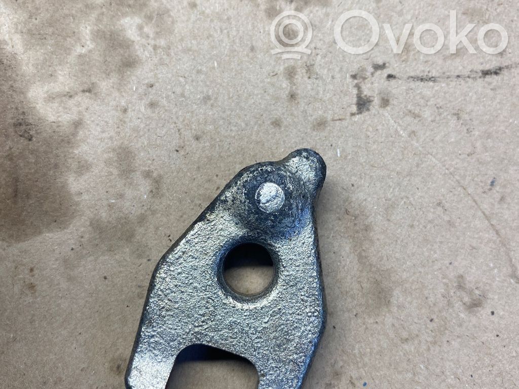 Dacia Duster II Bridă fixare injector 