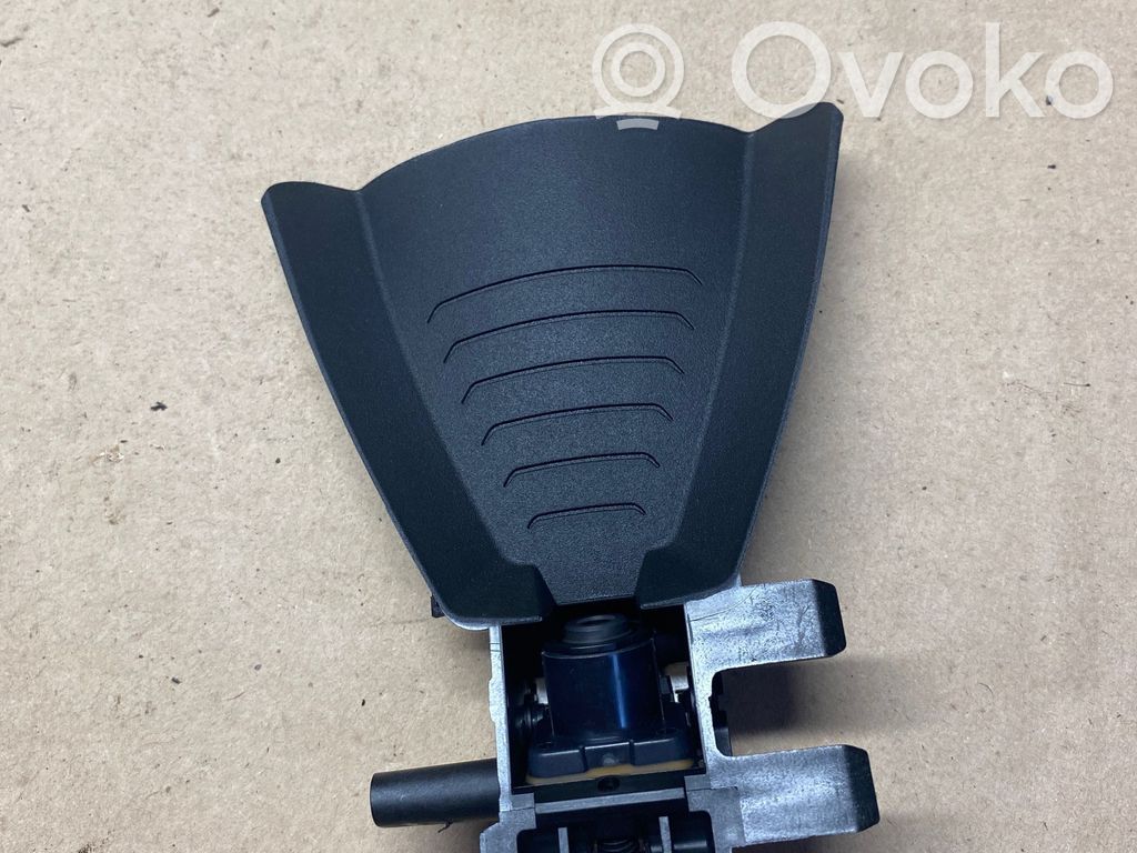 BMW 2 F46 Windshield/windscreen camera 