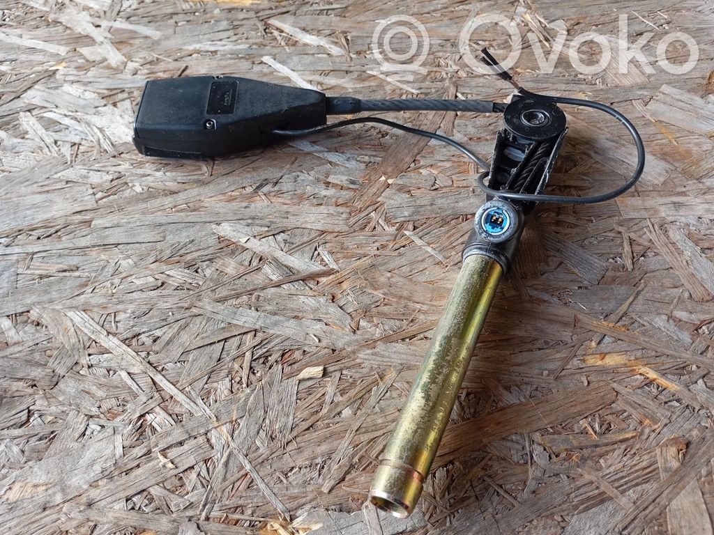 Renault Laguna II Hebilla del cinturón delantero 