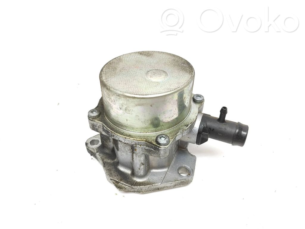 Renault Captur Vacuum pump 