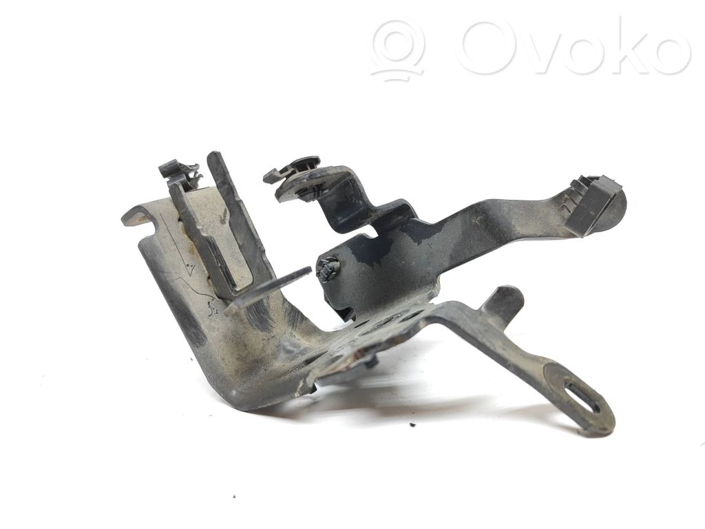 Citroen C4 Aircross Other engine part 
