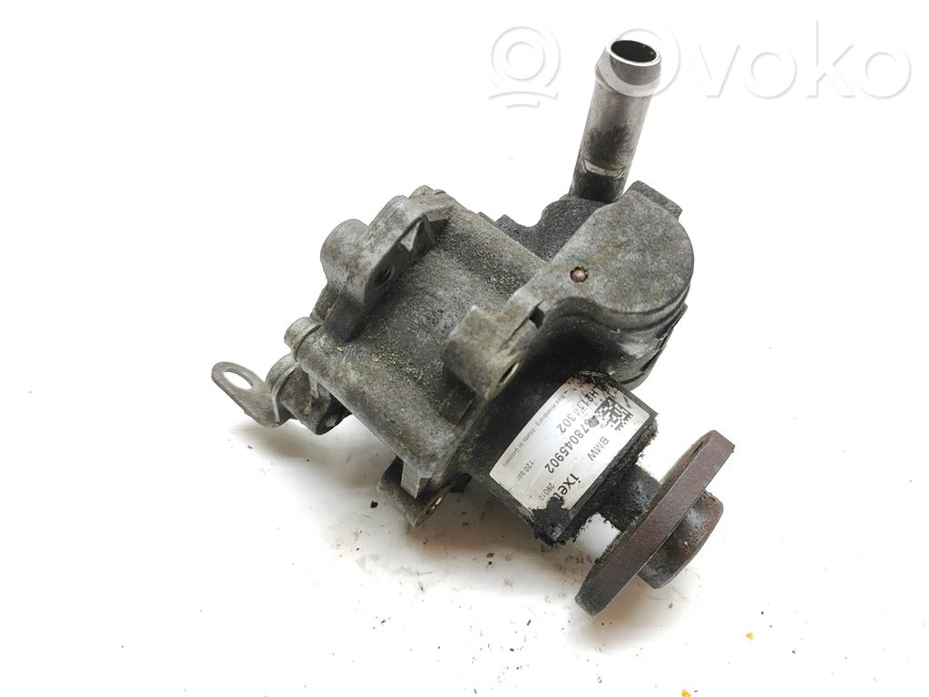 BMW X1 E84 Power steering pump 