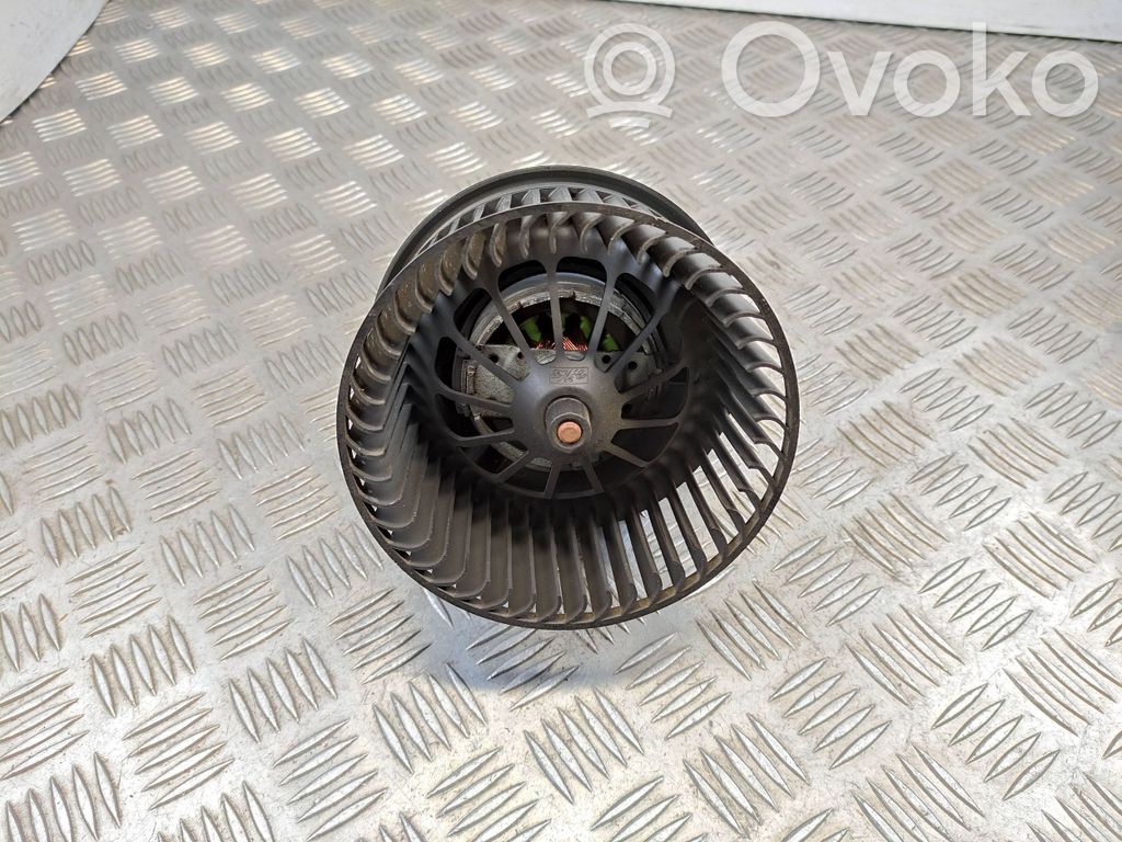 Ford Kuga I Mazā radiatora ventilators 