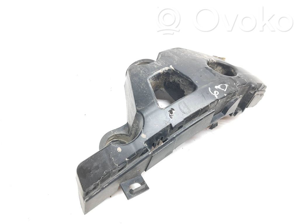 Peugeot 308 Soporte de montaje del parachoques trasero 