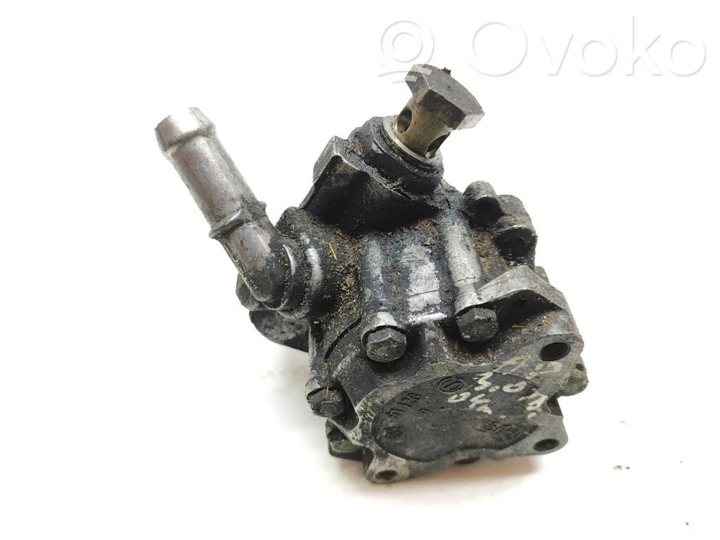 Audi A4 S4 B7 8E 8H Power steering pump 