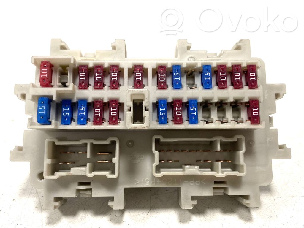 Nissan Murano Z50 Fuse module 