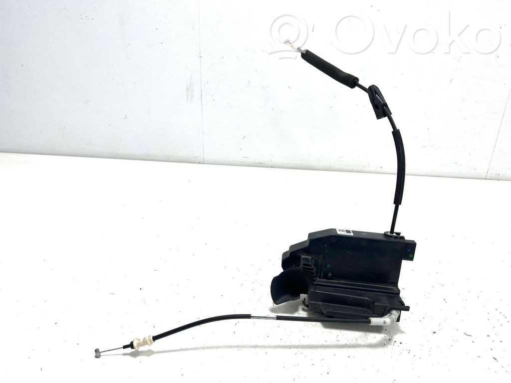 Peugeot 308 Front door lock 