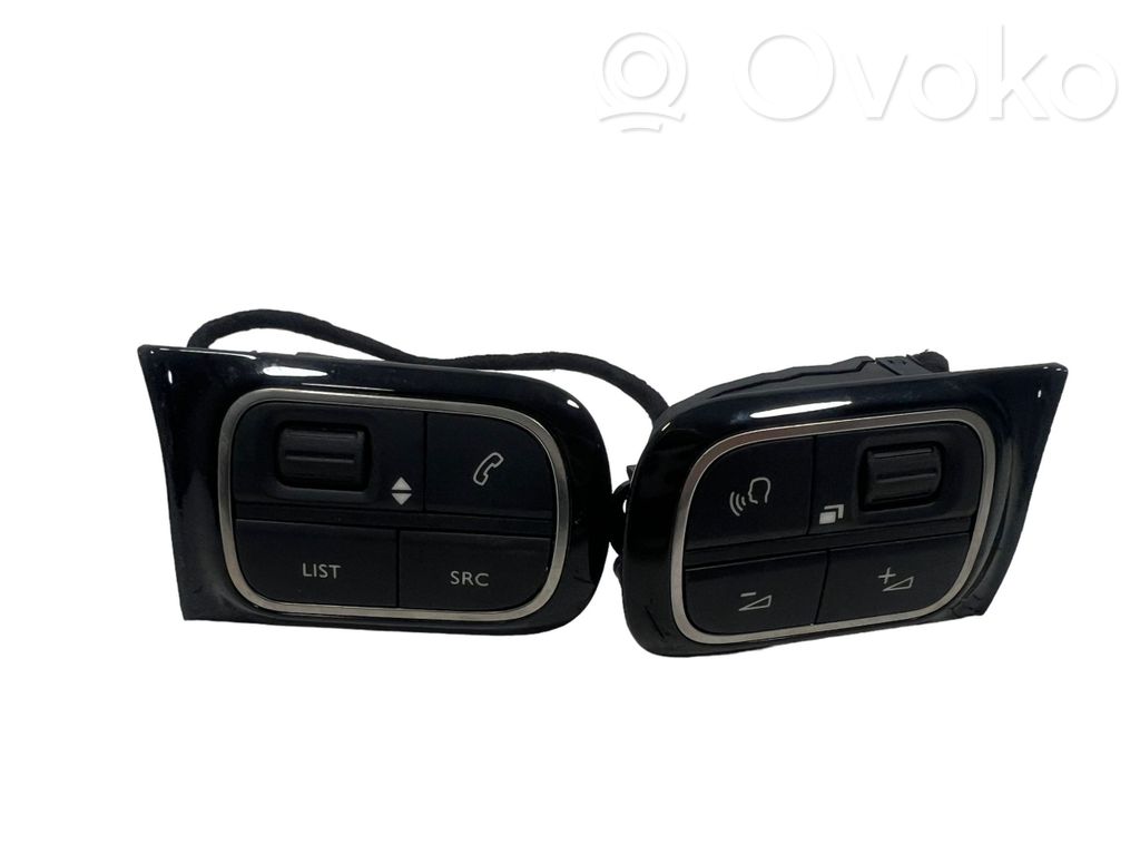 Citroen C3 Aircross Steering wheel buttons/switches 