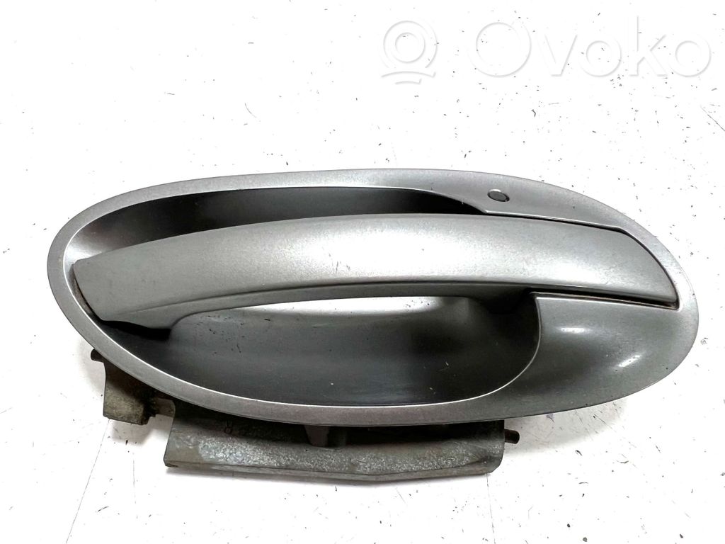 BMW 7 E65 E66 Takaoven ulkokahva 