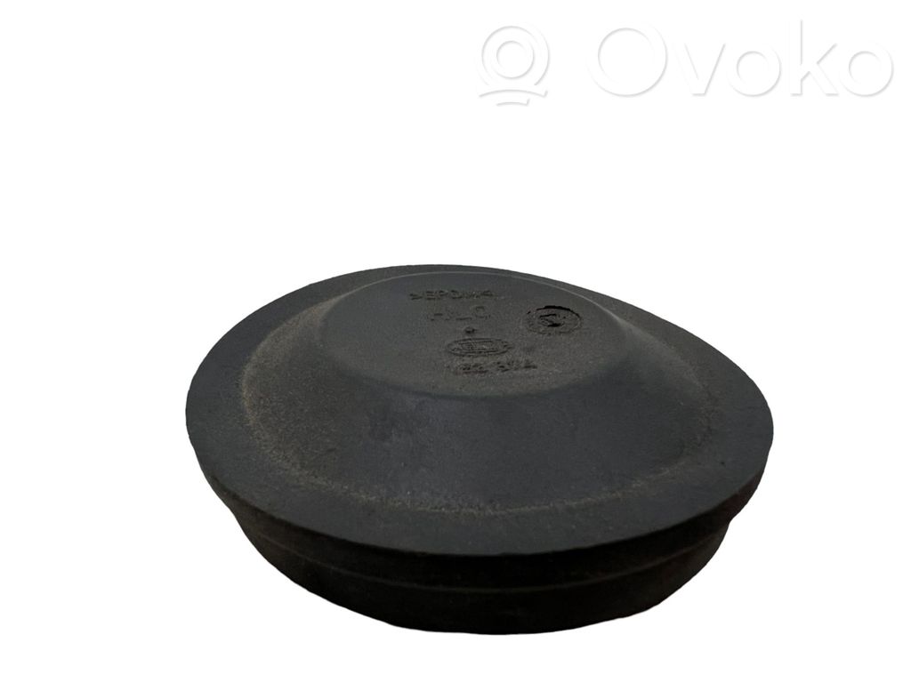 Nissan Qashqai Headlight/headlamp dust cover 