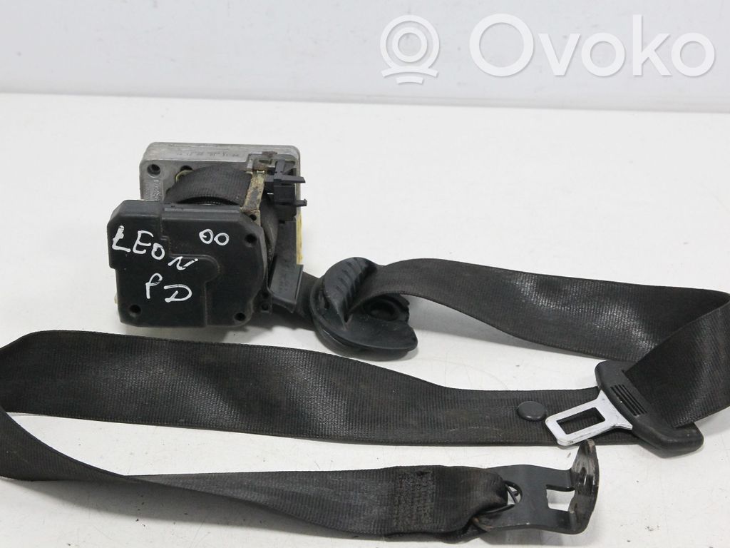Seat Leon (1M) Cinturón delantero 