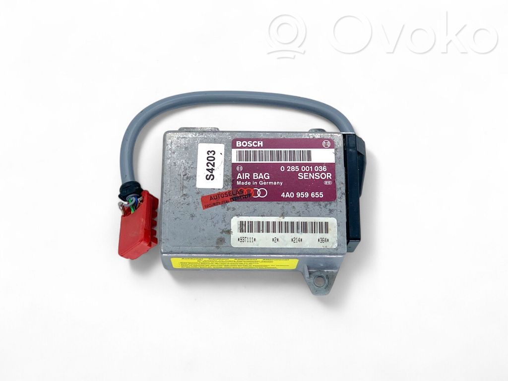 Audi 100 S4 C4 Airbag control unit/module 