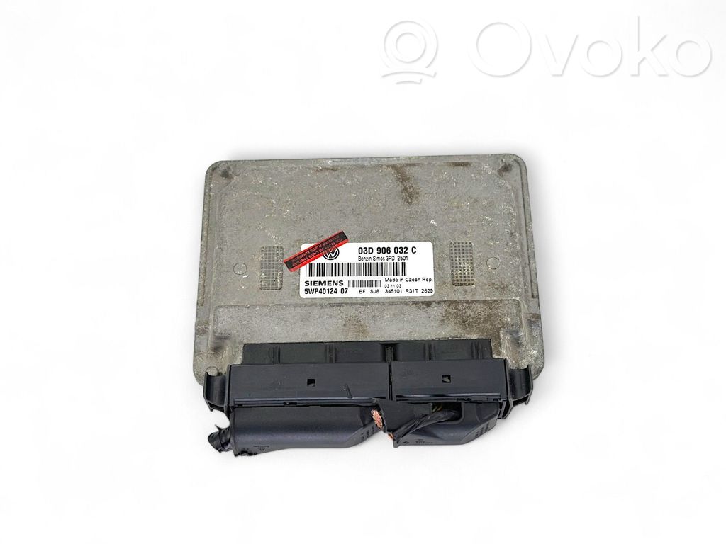 Volkswagen Polo IV 9N3 Engine control unit/module 