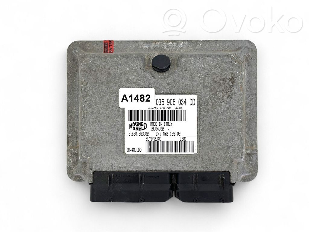 Volkswagen Polo Engine control unit/module 