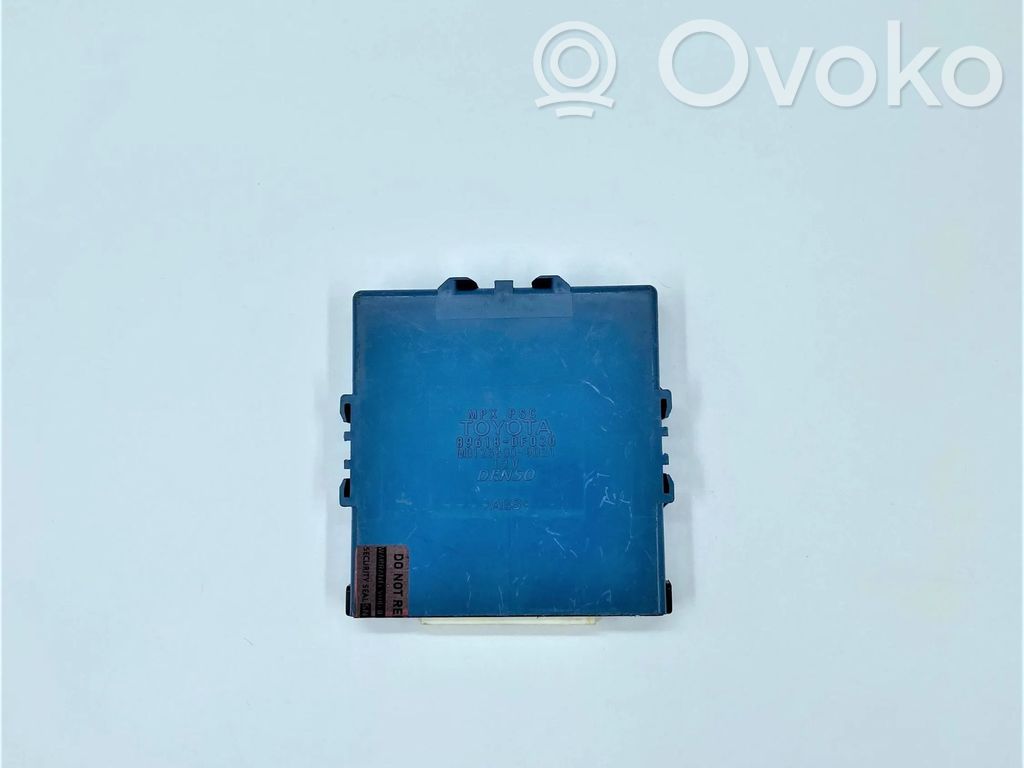 Toyota Corolla Verso E121 Combustion control unit/module 