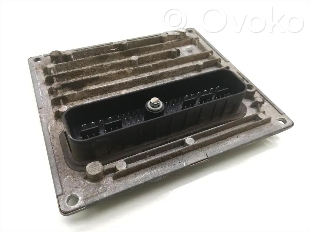 Engine control unit/module   4M5112A650HG,9AYG,S118934101G