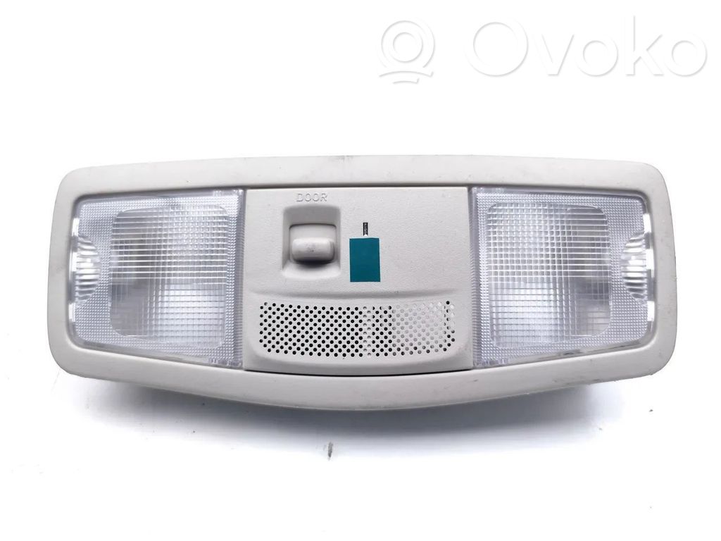 Mitsubishi Outlander Фонарь освещения передних мест 