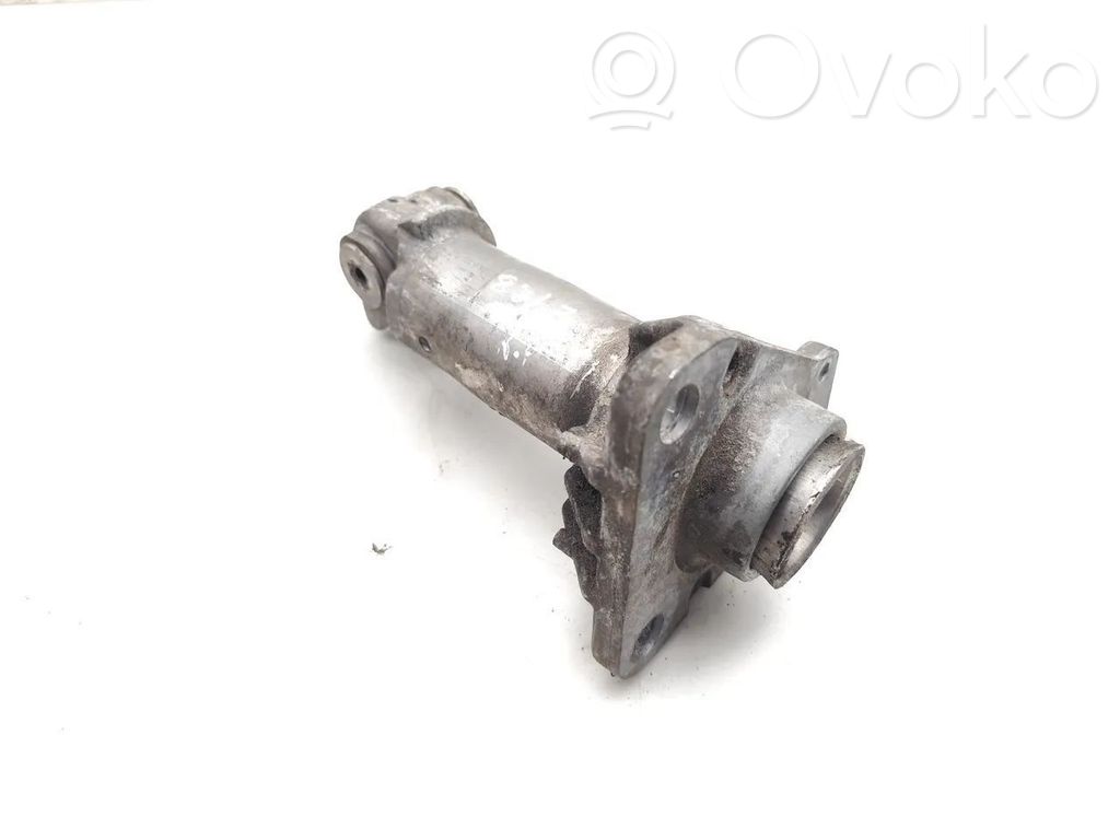 Audi A4 S4 B6 8E 8H Etupuskurin törmäysvoiman vaimennin 