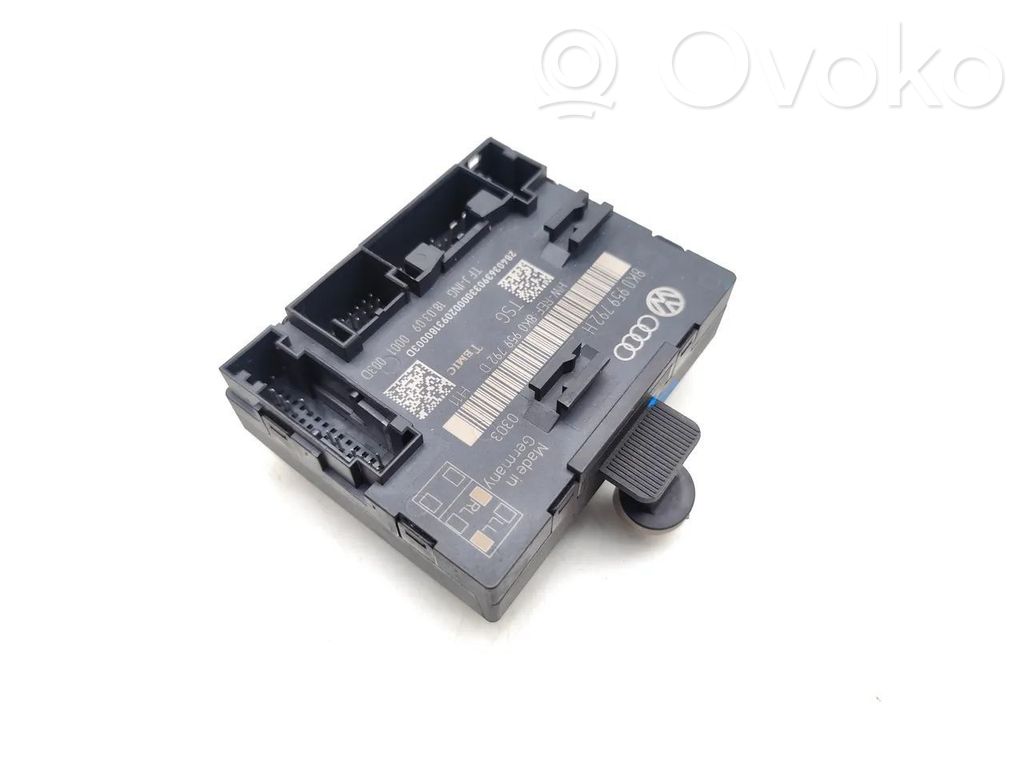 Audi A5 8T 8F Door control unit/module 