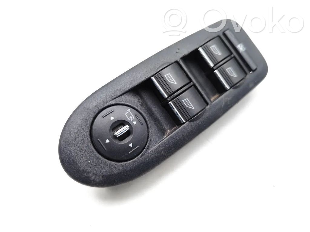 Ford Kuga I Electric window control switch 