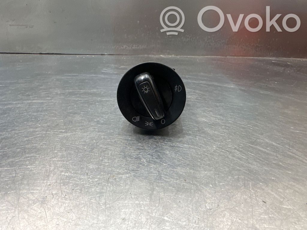 Skoda Citigo Light switch 
