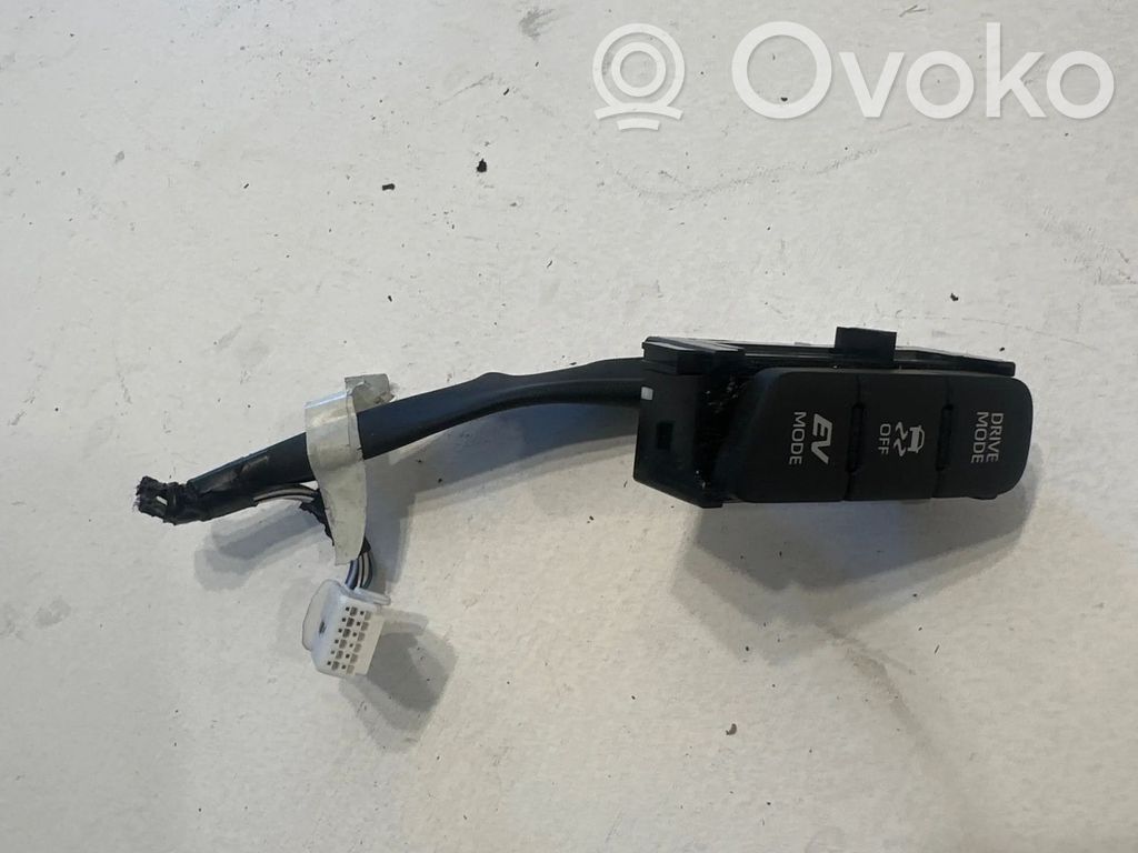Toyota Yaris XP210 Multifunctional control switch/knob 