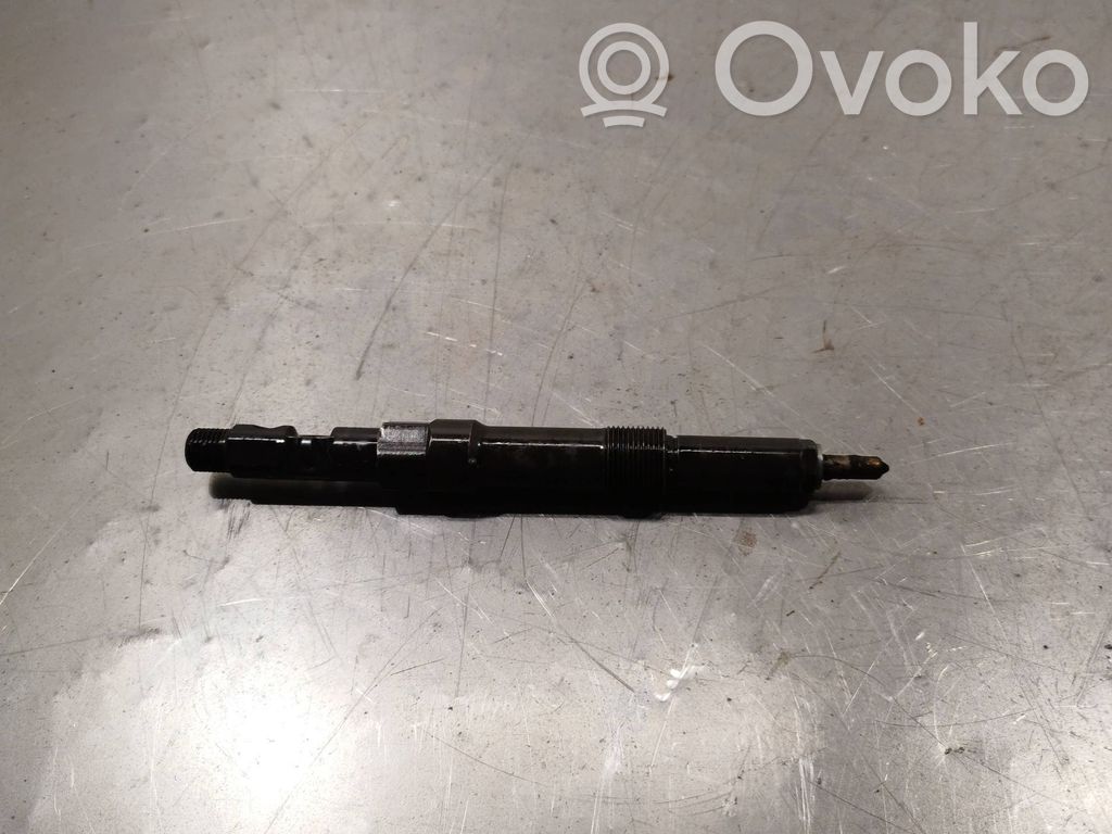 Ford Mondeo Mk III Fuel injector 