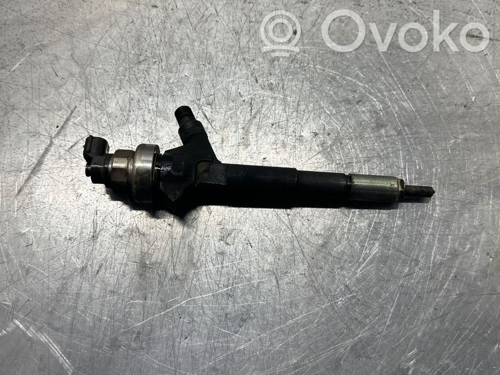 Opel Astra H Inyector de combustible 