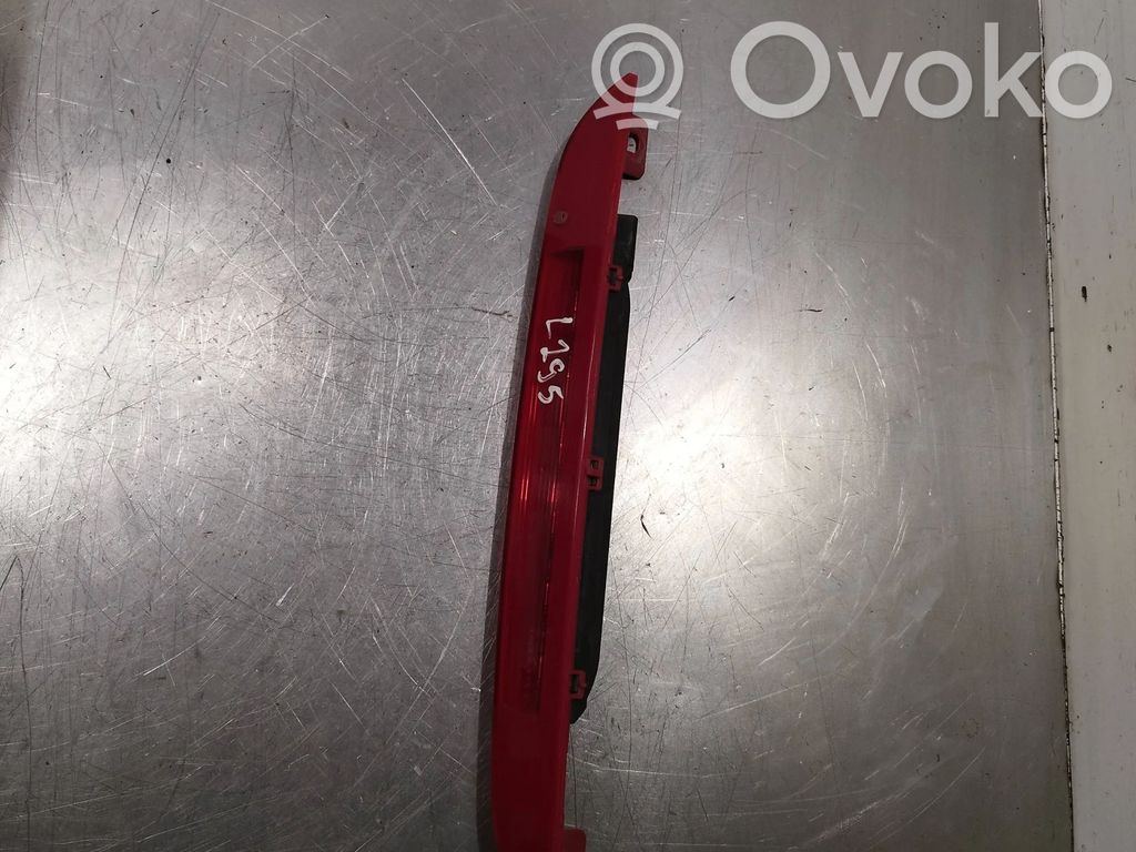 Peugeot 308 SW  Trzecie światło stop 