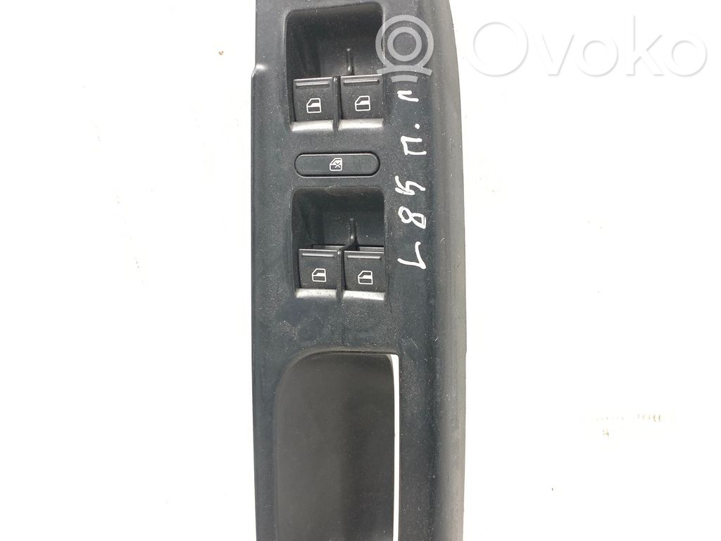 Volkswagen PASSAT B6 Interrupteur commade lève-vitre